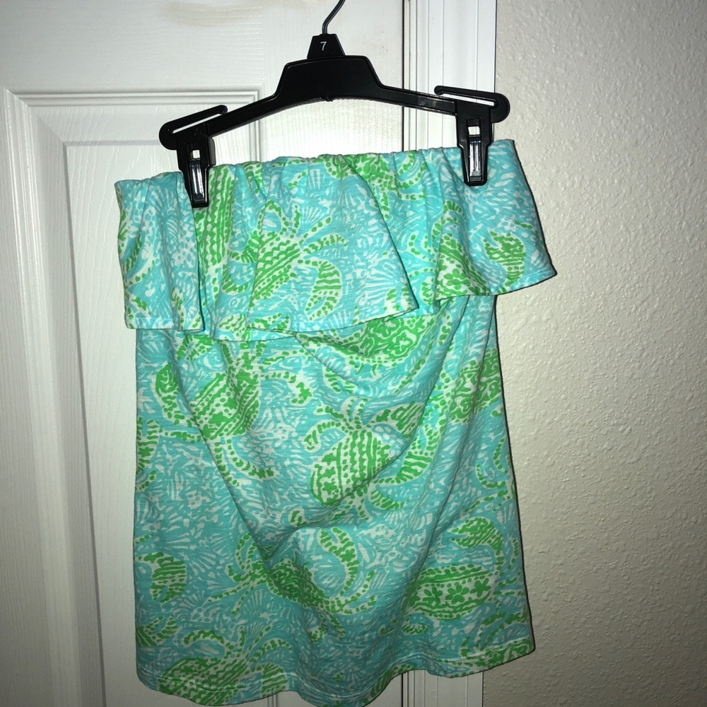 Lilly Pulitzer off the shoulder women’s top
